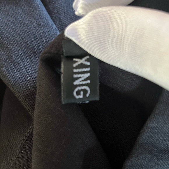 Xing Long Black Knotted Button Long Shirt, 5XL - Picture 4 of 12